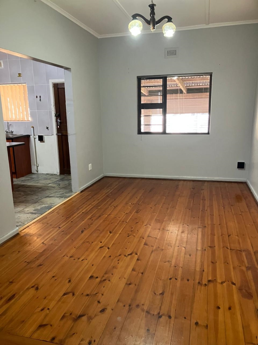To Let 2 Bedroom Property for Rent in Mosel Eastern Cape